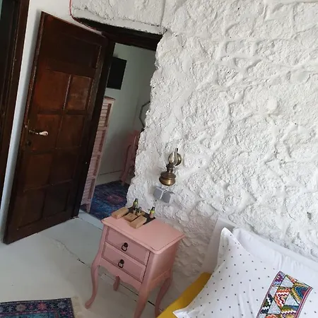 Nadide Breakfast&room *
